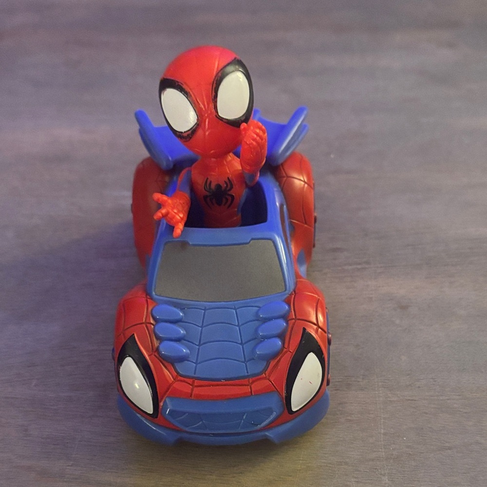 Marvel Spidey and His Amazing Friends .. Spidey action figure with vehicle